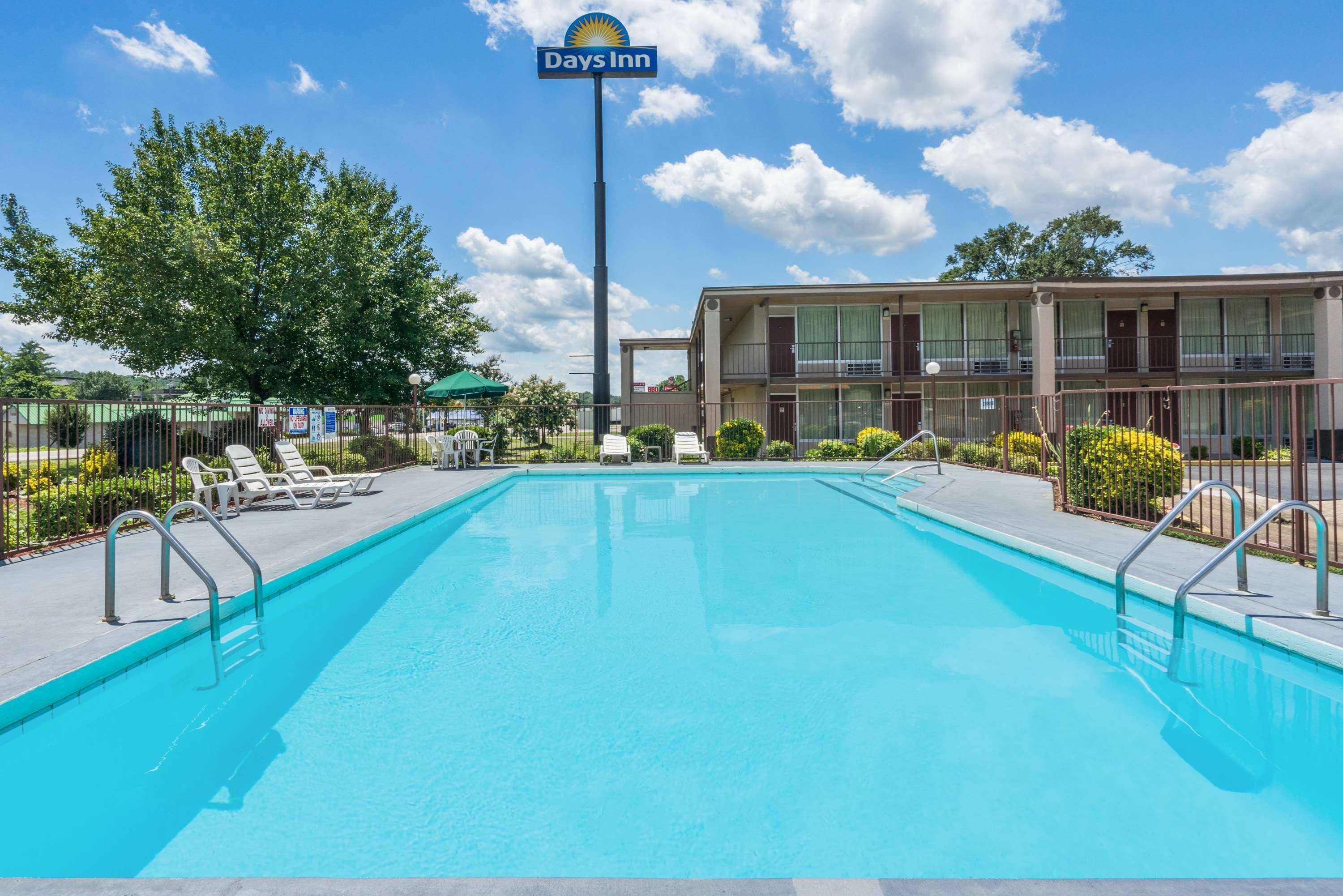 Motel Days By Wyndham Hurricane Mills