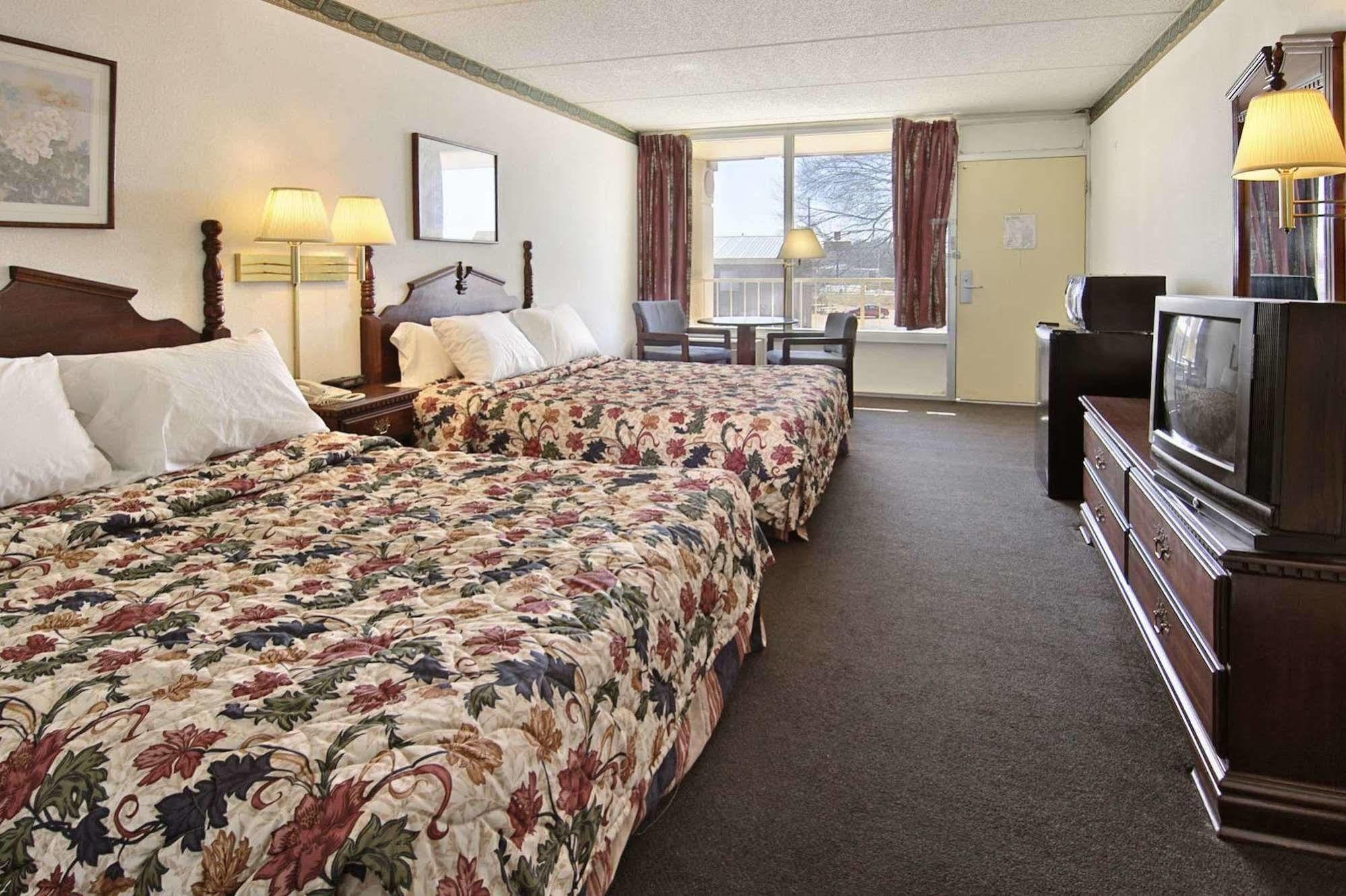 Days By Wyndham Motel 2*